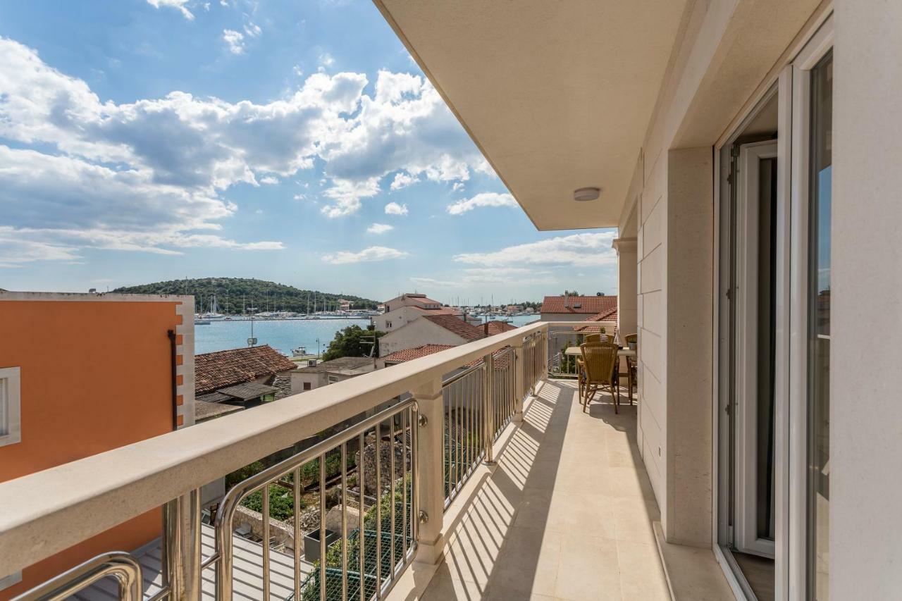 Villa Flores Rogoznica  Kültér fotó