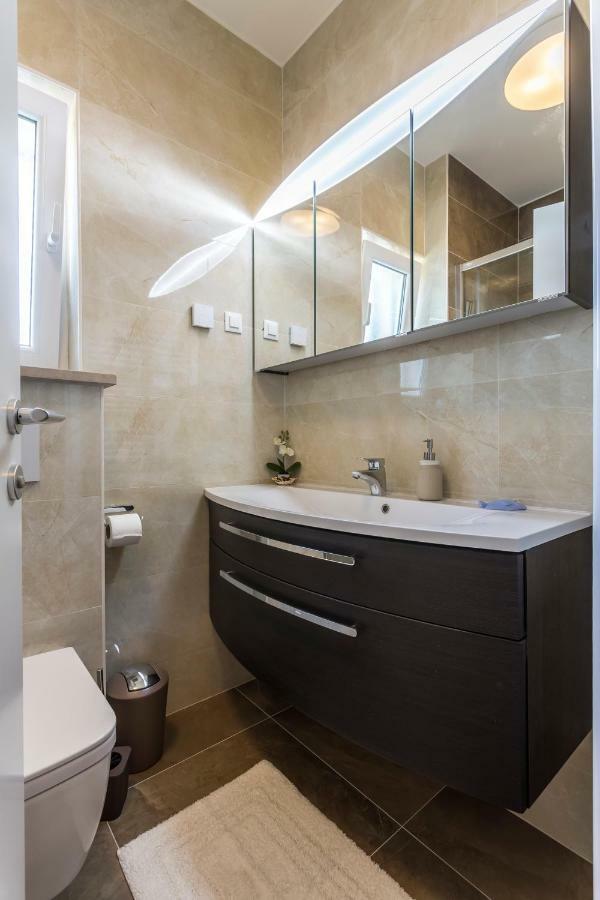 Villa Flores Rogoznica  Kültér fotó