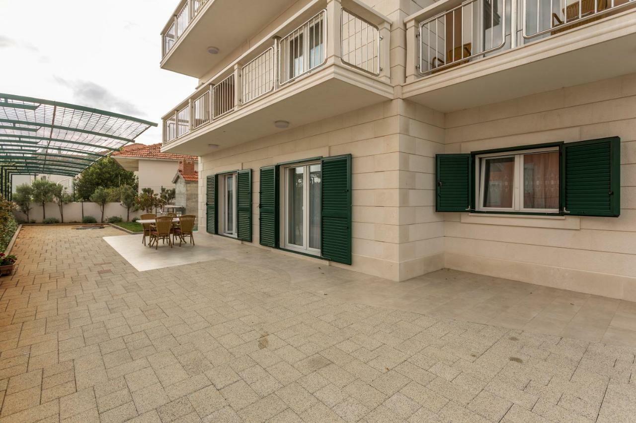 Villa Flores Rogoznica  Kültér fotó