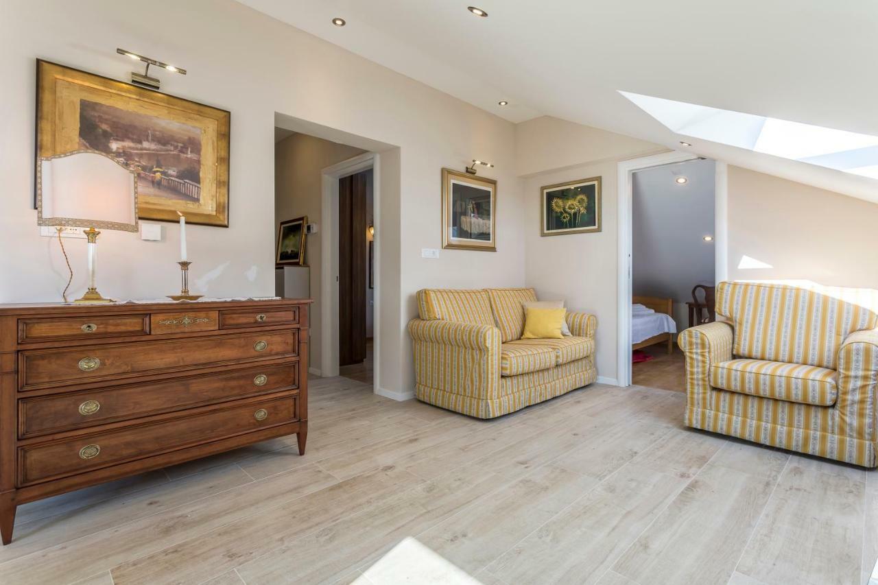 Villa Flores Rogoznica  Kültér fotó
